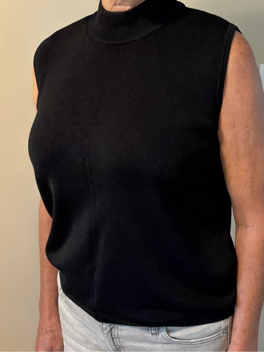 Preston & York Black Sleeveless Mock Neck Knit Shell